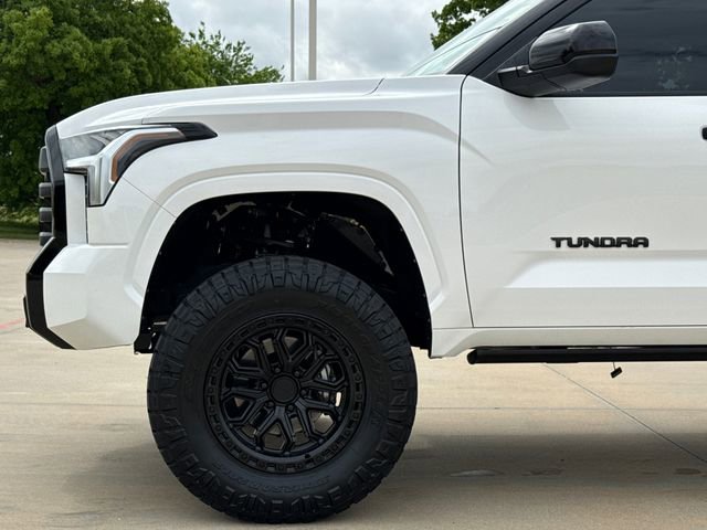 Used 2024 Toyota Tundra SR w/ SR Tow Package AWD/4WD image 5
