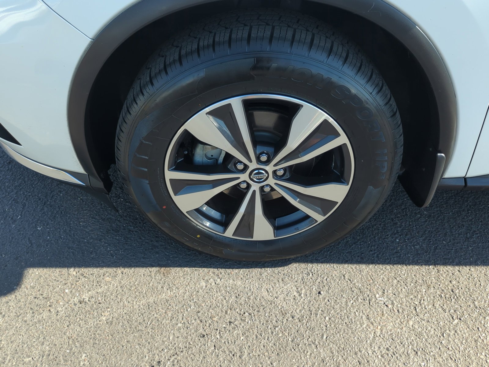 Used 2020 Nissan Murano SV w/ Premium Package image 25