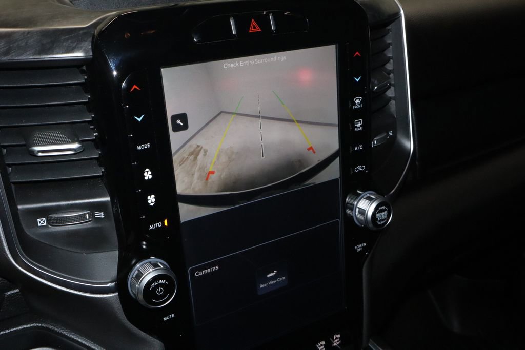 Used 2024 RAM 1500 Big Horn image 4