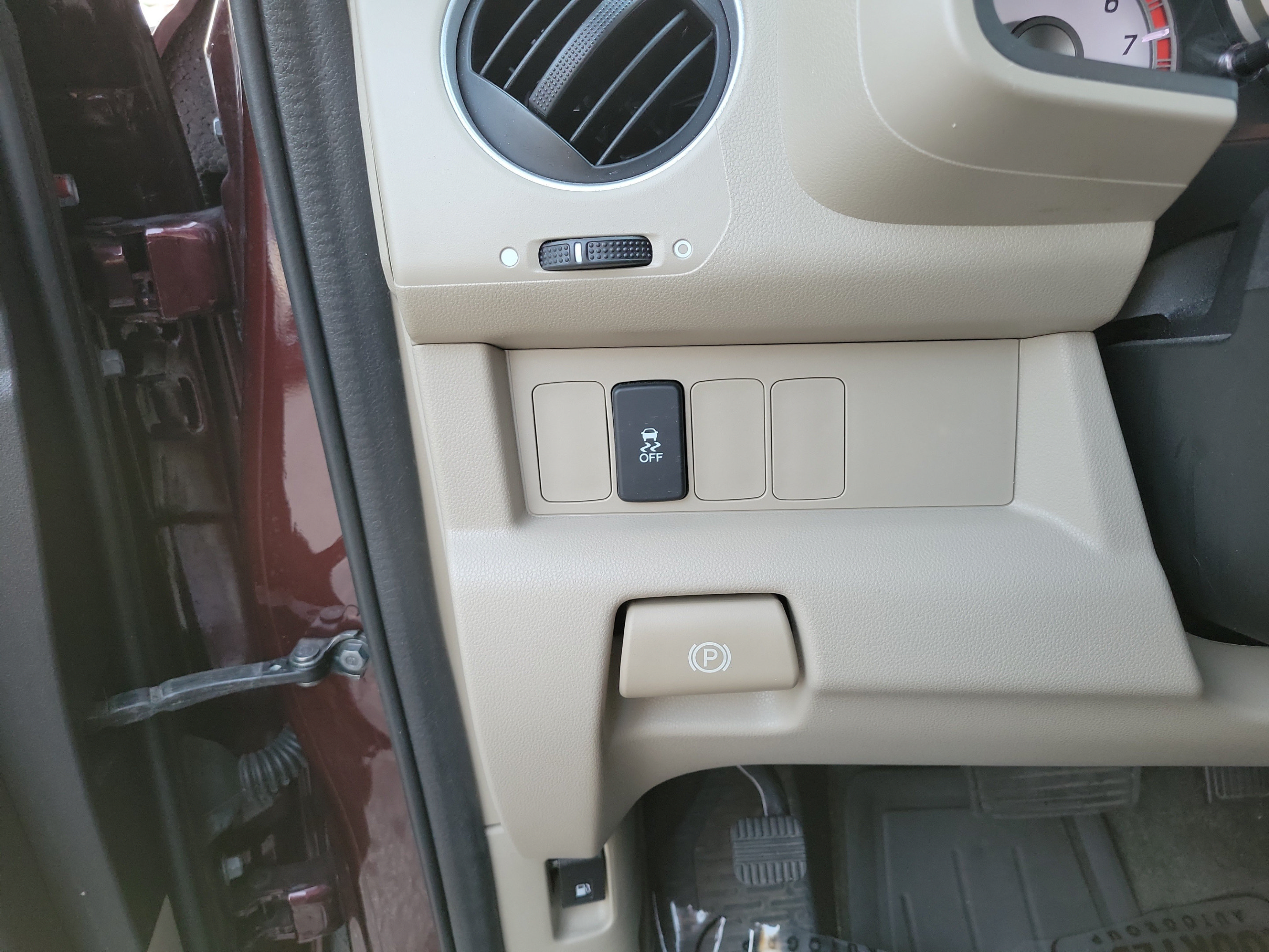 Used 2015 Honda Pilot LX image 27