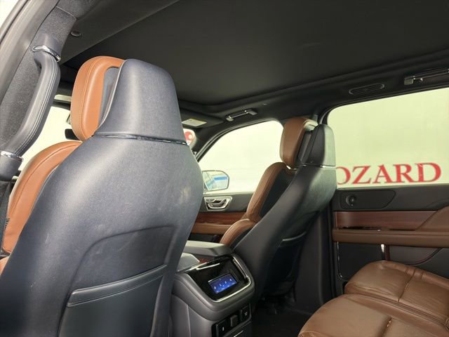 Used 2024 Lincoln Navigator L Reserve AWD/4WD image 14