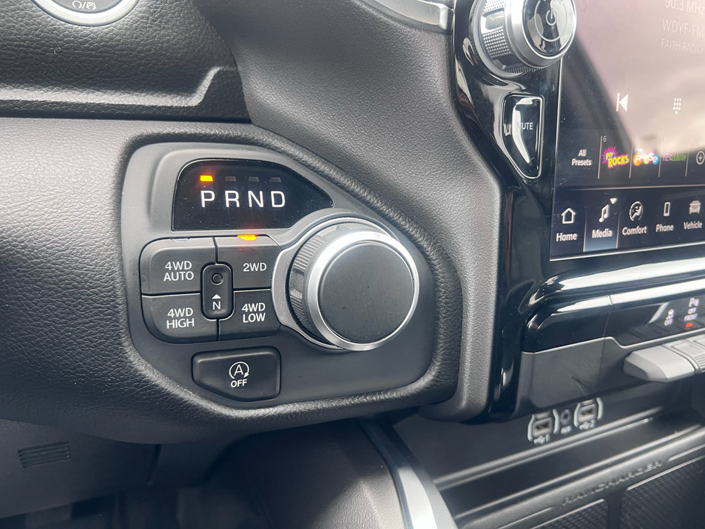 Used 2025 RAM 1500 Big Horn image 25