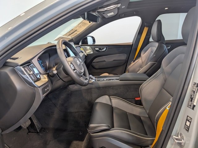 New 2026 Volvo XC60 T8 Polestar w/ Protection Package Premier image 10