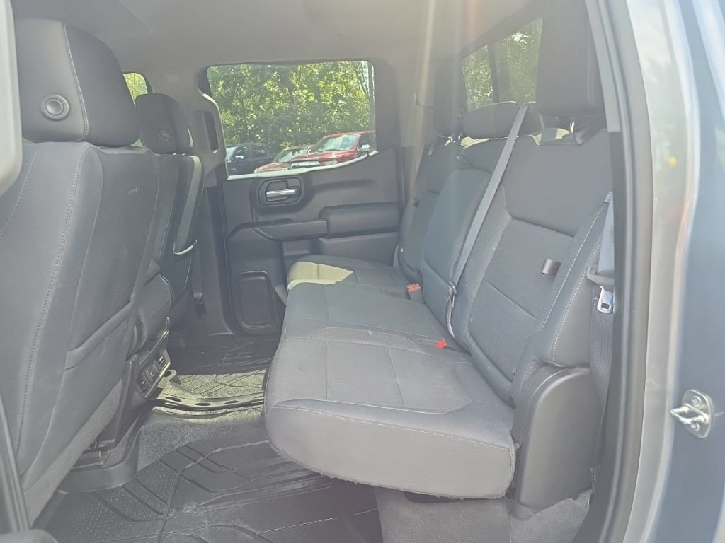 Used 2019 Chevrolet Silverado 1500 LT w/ All-Star Edition AWD/4WD image 23