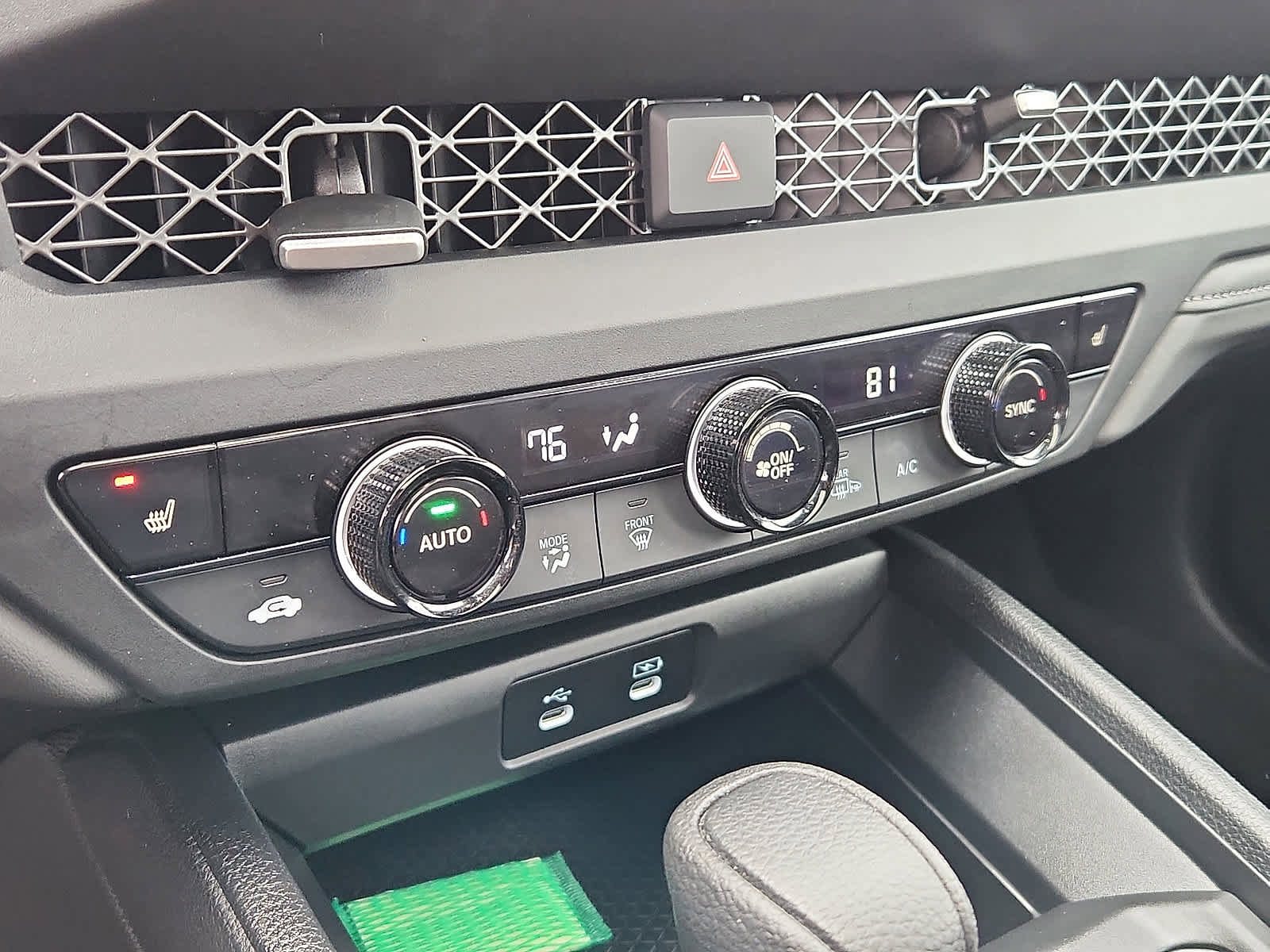 Certified 2025 Honda Accord SE image 18