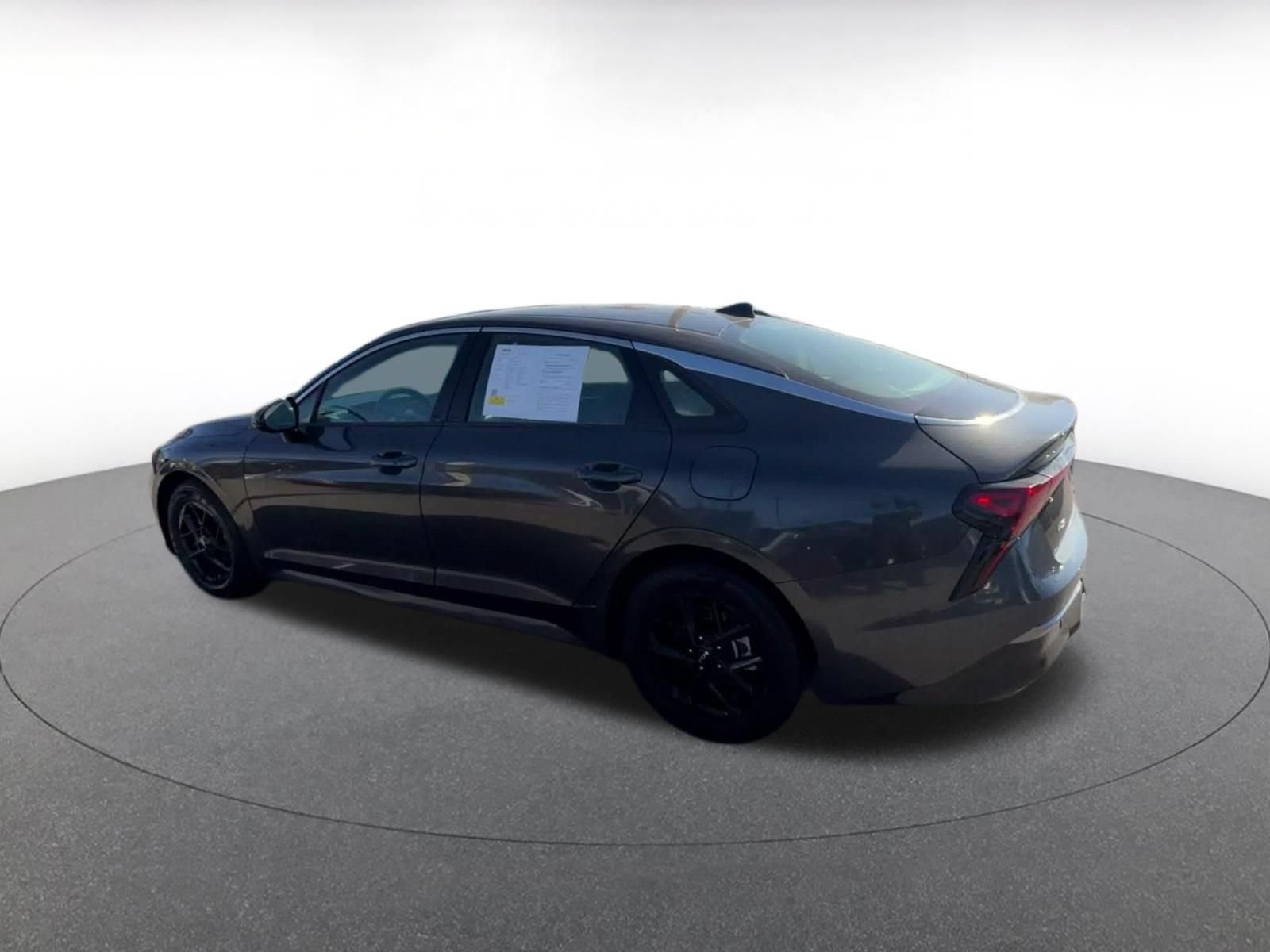 Used 2025 Kia K5 LXS FWD image 9