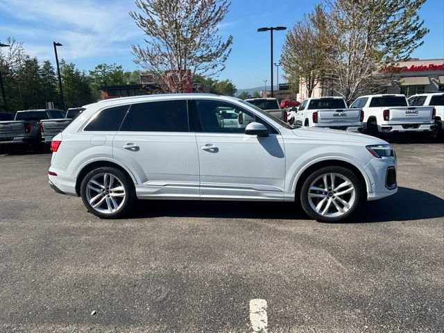Used 2025 Audi Q7 3.0T Premium Plus AWD/4WD image 3