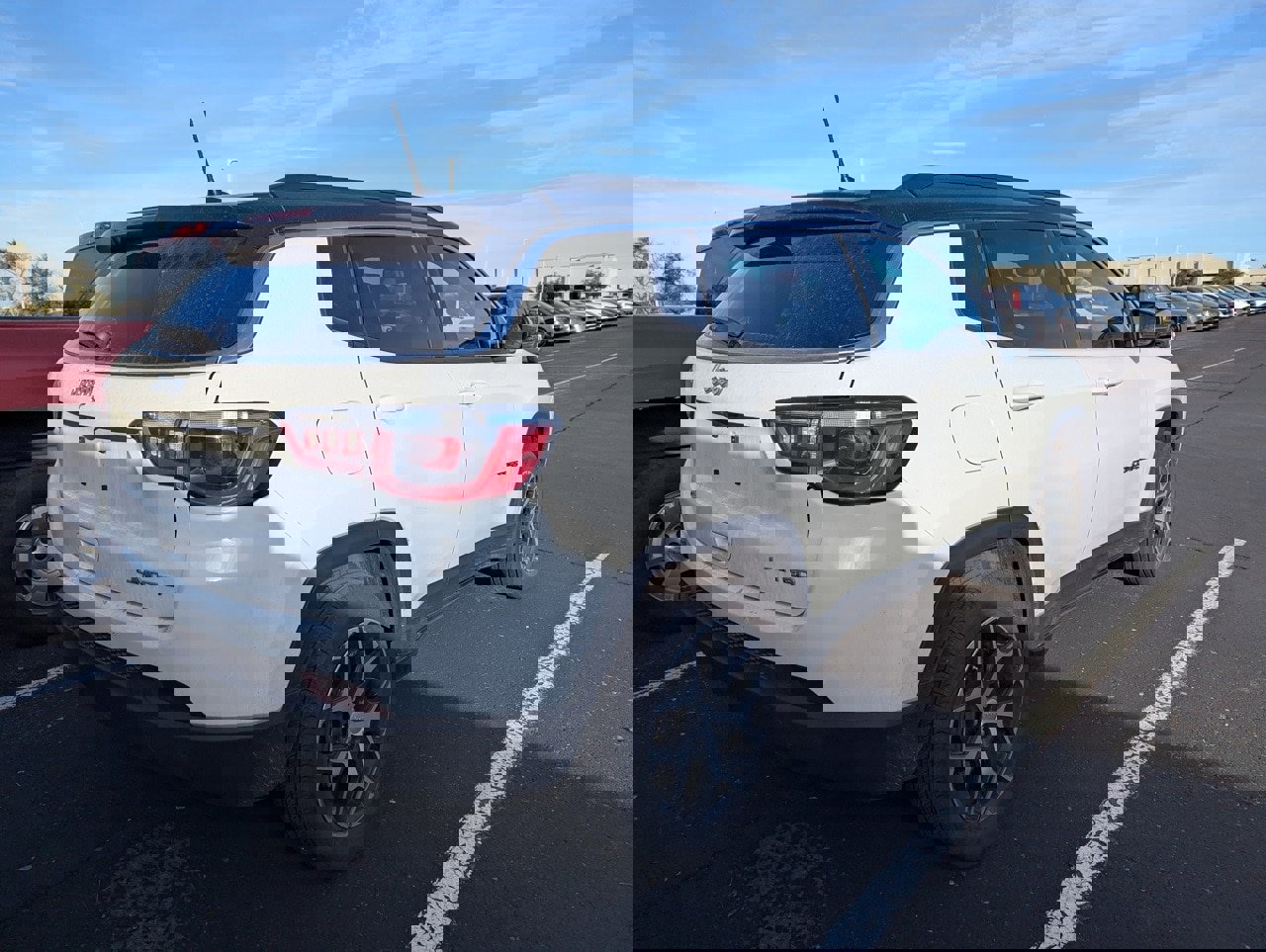 Used 2024 Jeep Compass Limited w/ Sun and Sound Group image 6