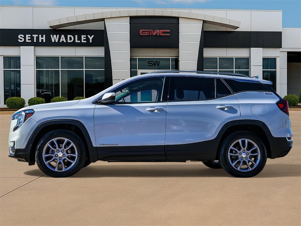 Certified 2023 GMC Terrain SLT image 4