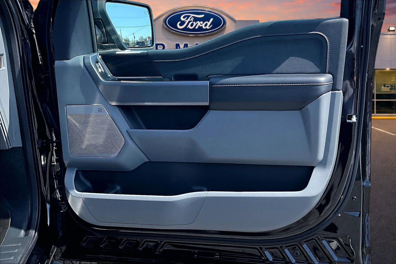 Certified 2025 Ford F150 Lariat w/ Equipment Group 502A High AWD/4WD image 25
