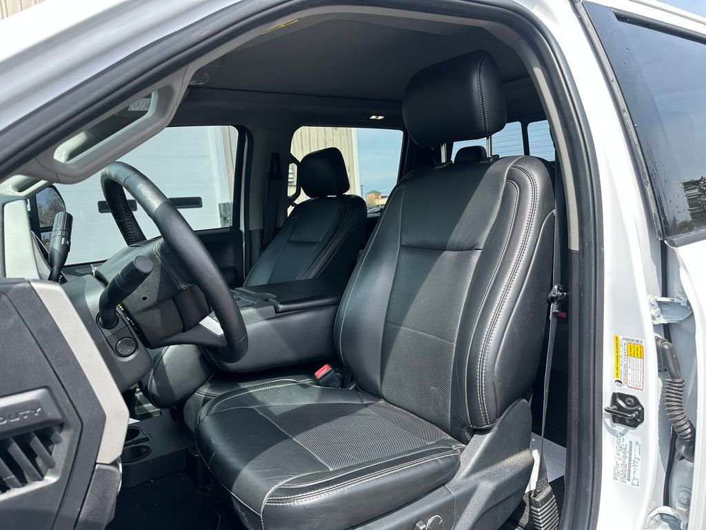 Used 2019 Ford F450 Lariat w/ Lariat Ultimate Package AWD/4WD image 20