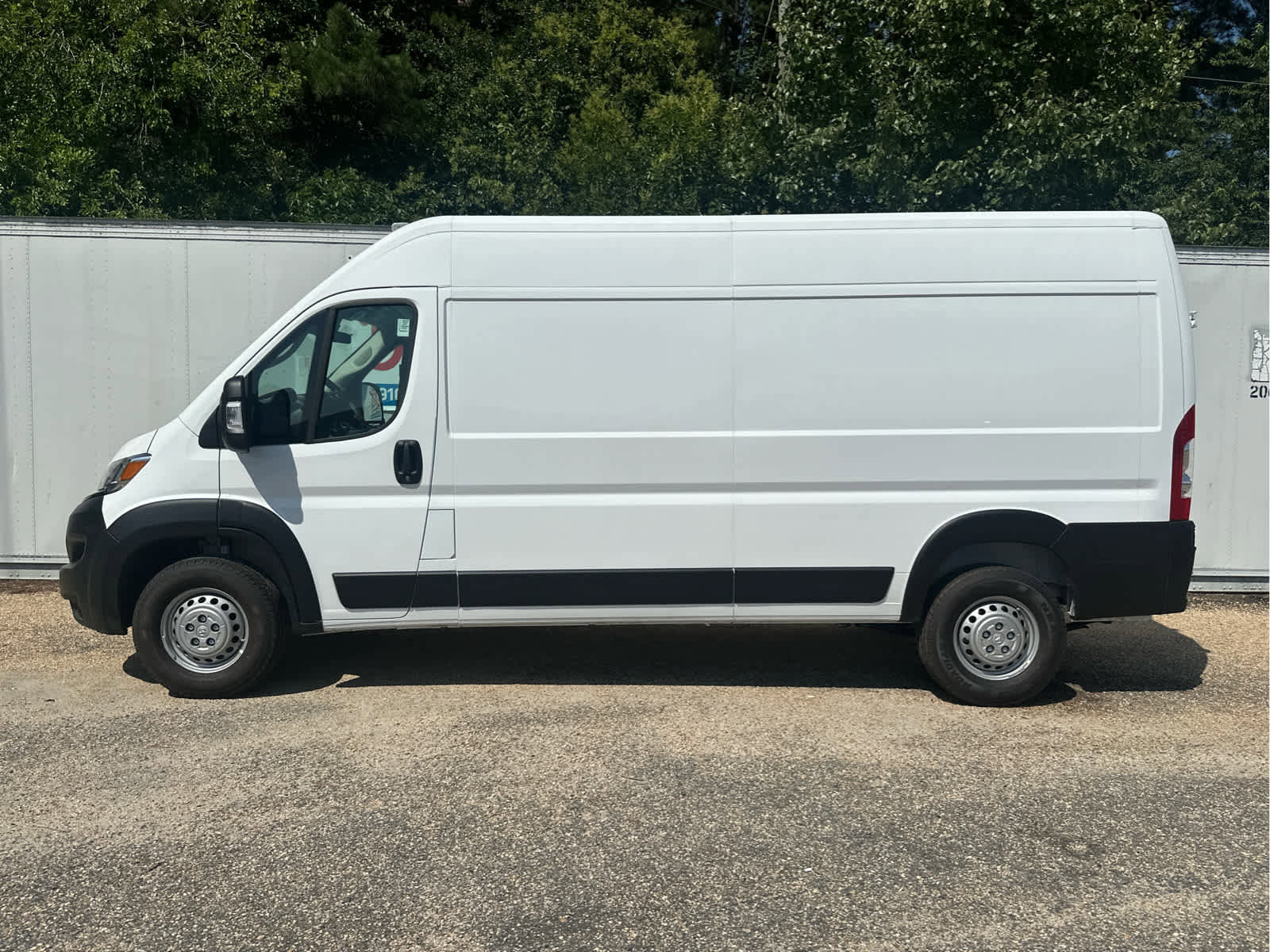 New 2025 RAM ProMaster 2500 w/ Convenience Group image 7
