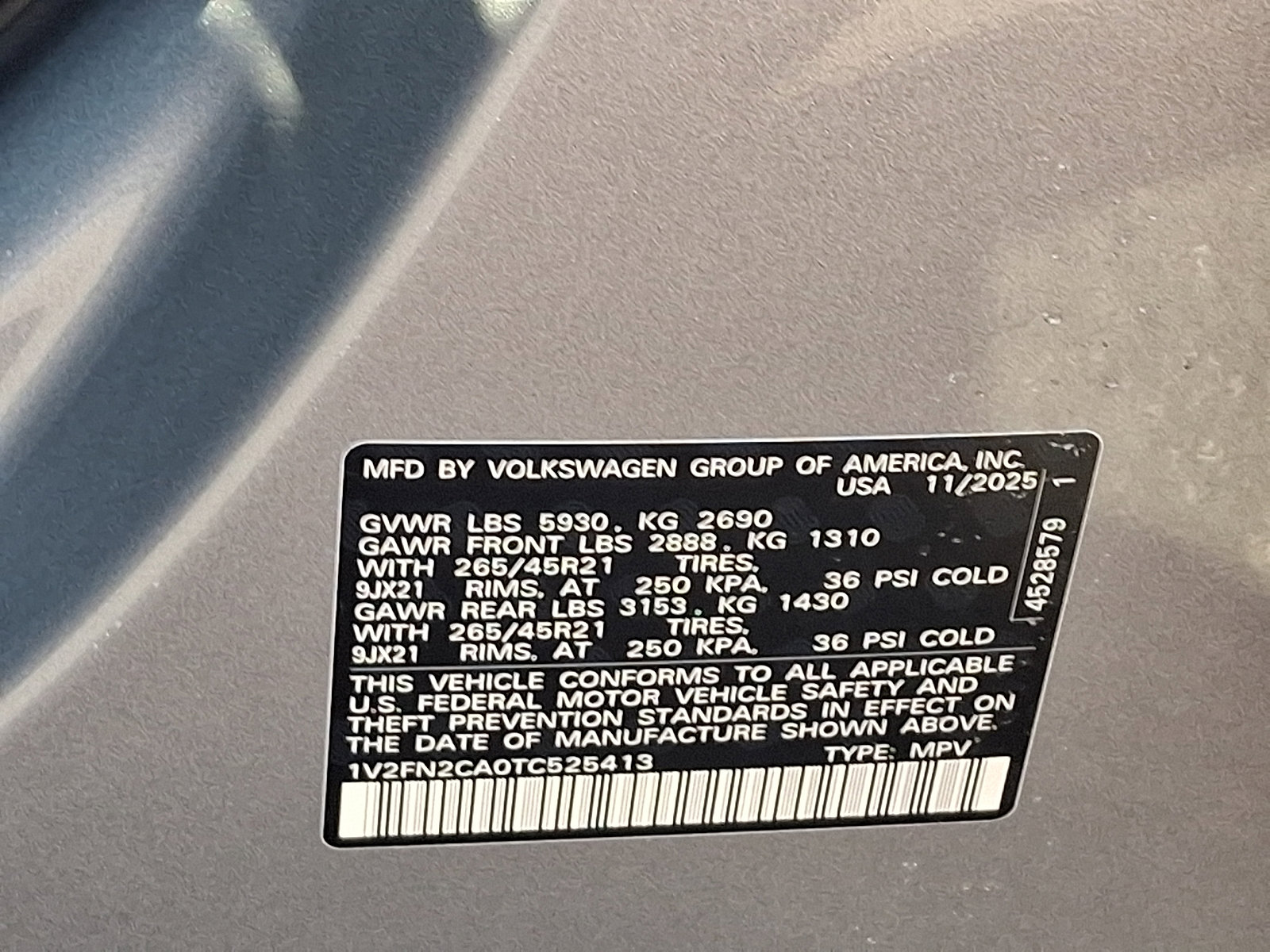 New 2026 Volkswagen Atlas SEL Premium R-Line image 18