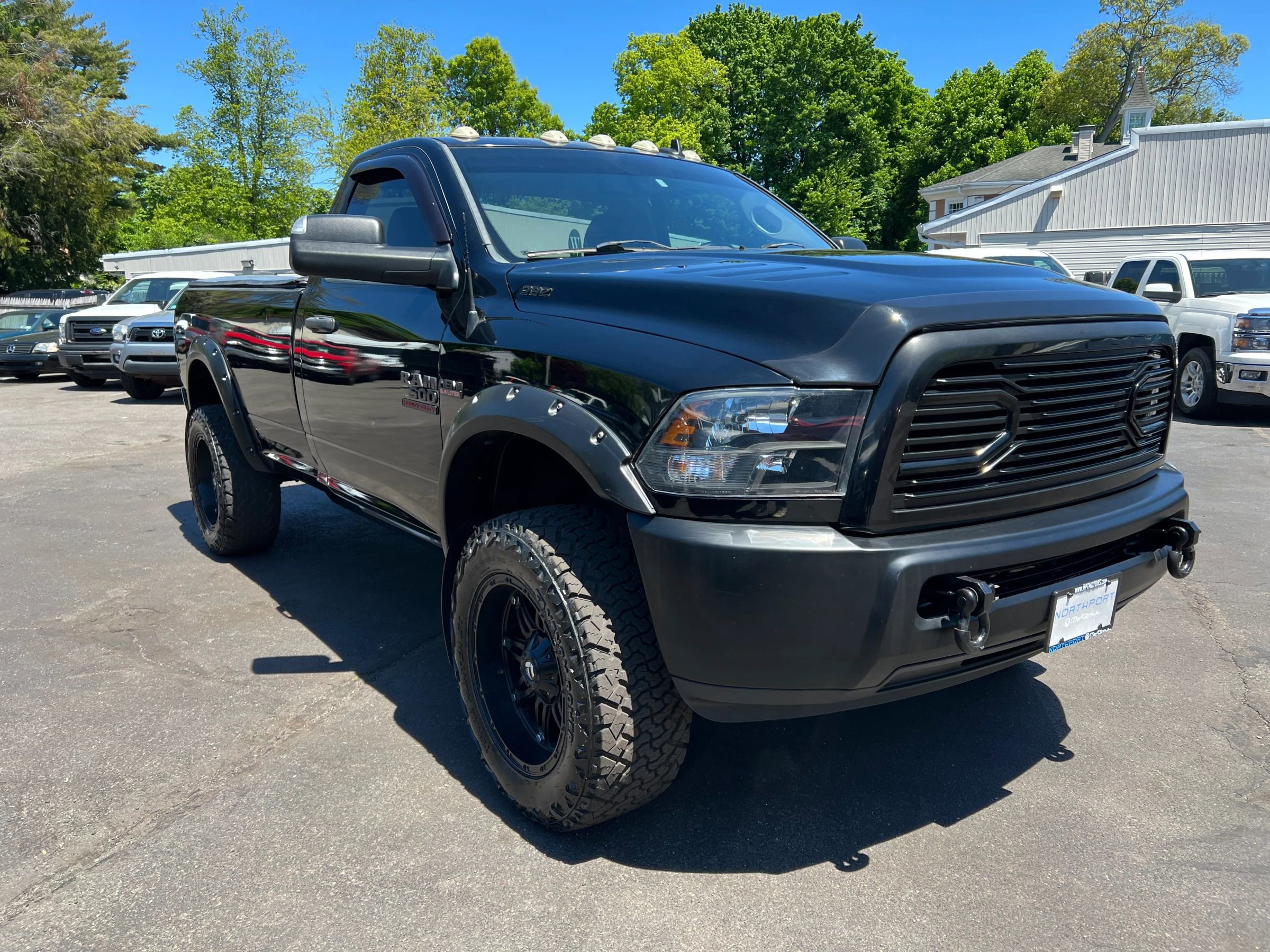 Used 2015 RAM 3500 Tradesman w/ Chrome Appearance Group AWD/4WD image 8
