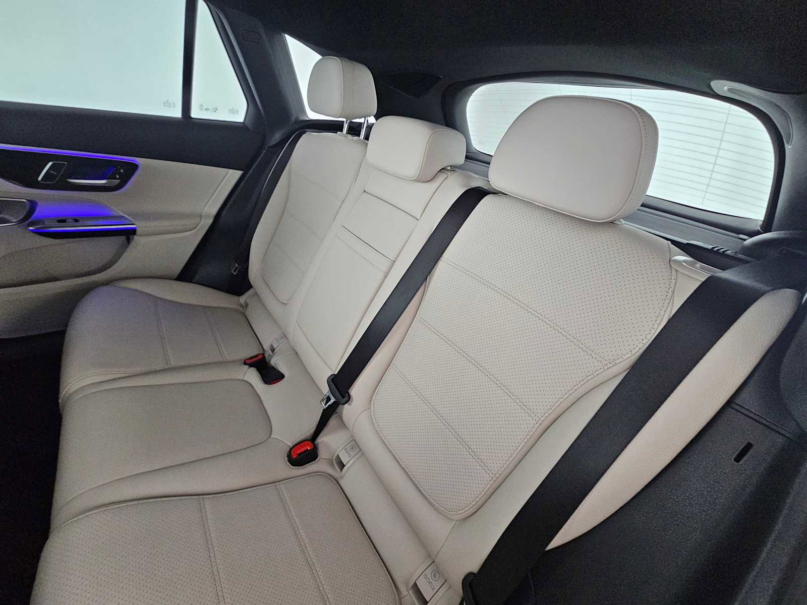 Certified 2025 Mercedes-Benz GLC 300 image 19