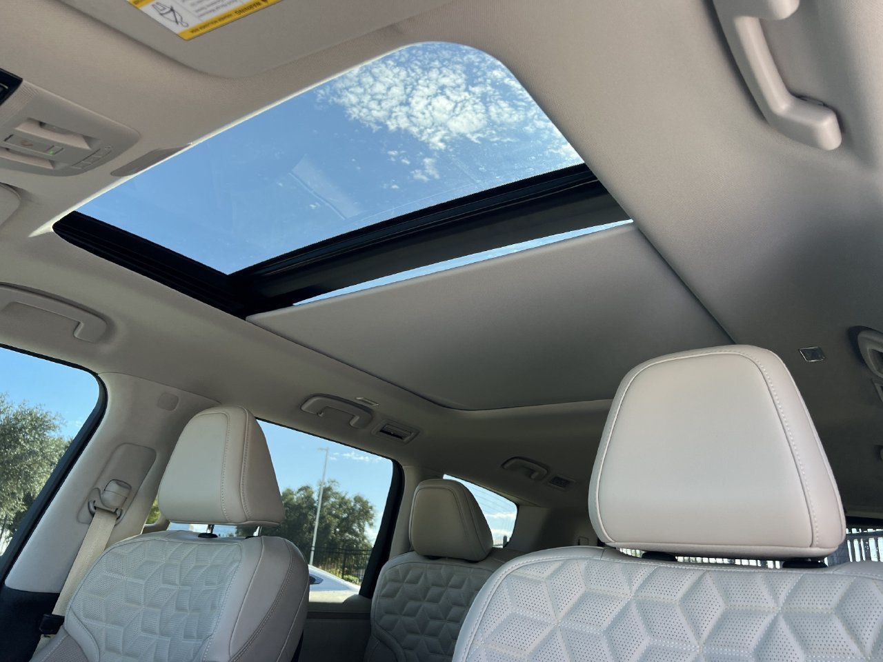 New 2027 Nissan Armada Platinum AWD/4WD image 13