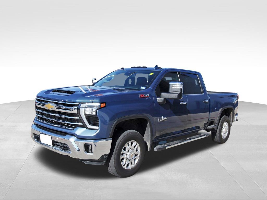 Used 2024 Chevrolet Silverado 2500 LTZ w/ LTZ Texas Edition image 2