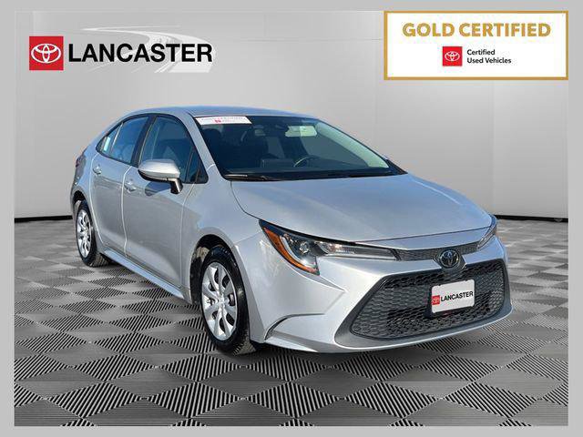 Certified 2022 Toyota Corolla LE image 1