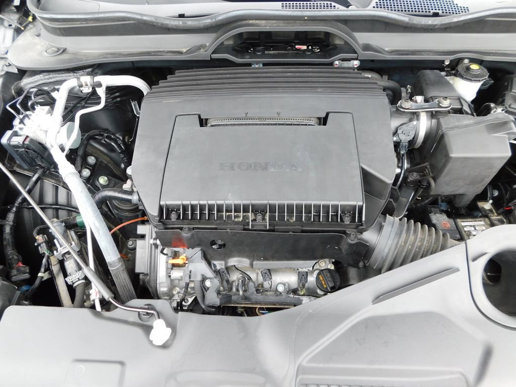 Used 2023 Honda Pilot LX image 43