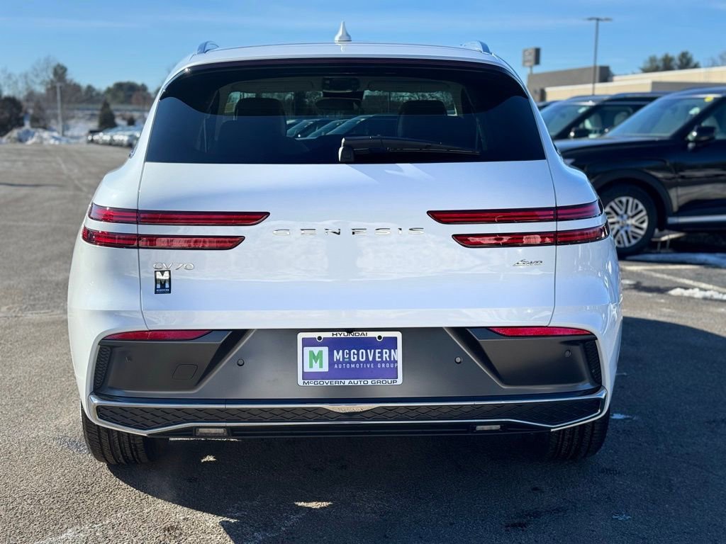 Used 2026 Genesis GV70 2.5T AWD/4WD image 5
