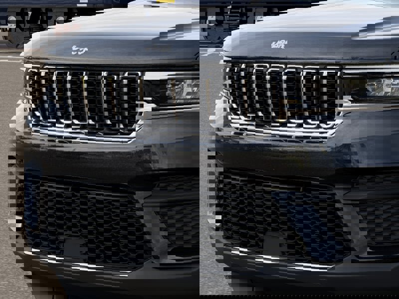 New 2026 Jeep Grand Cherokee Laredo X image 16