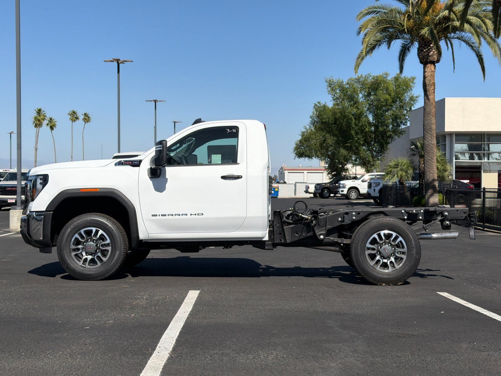 New 2026 GMC Sierra 3500 Pro w/ Convenience Package RWD image 7