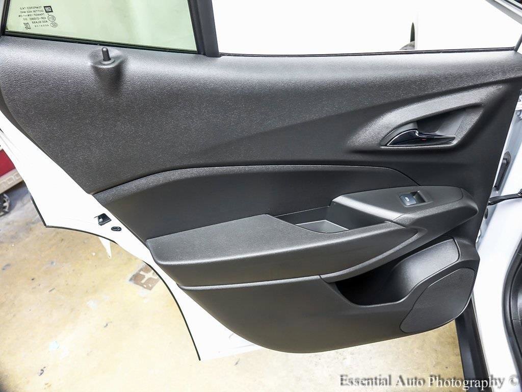 Used 2025 Chevrolet Trax RS image 20