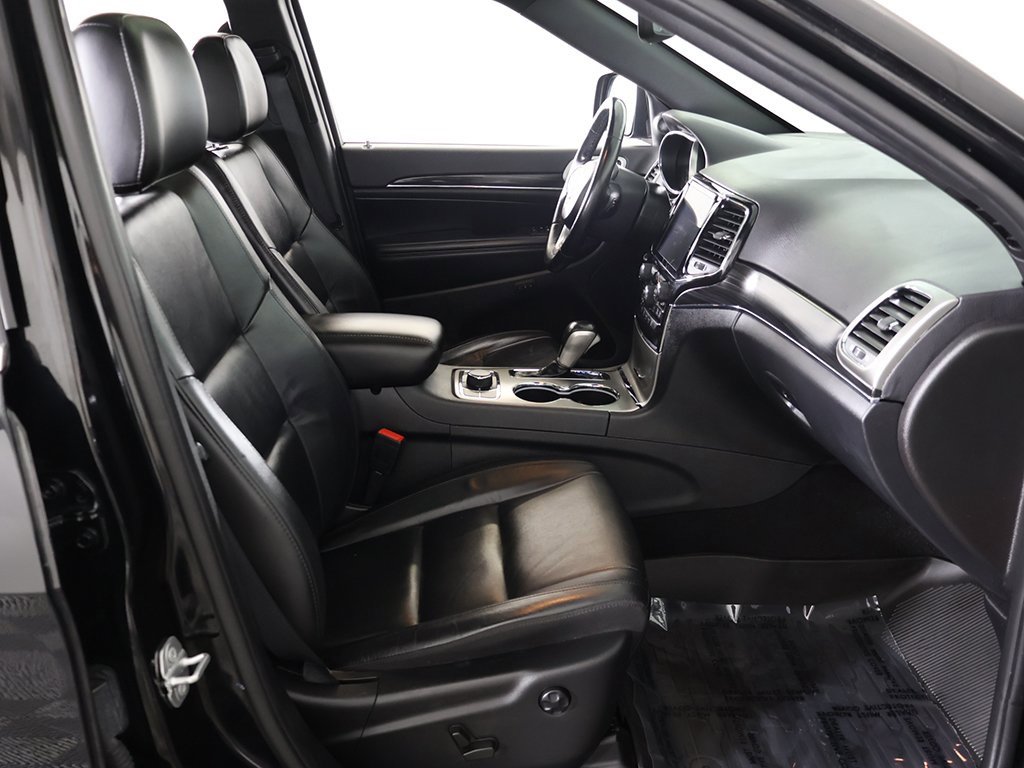 Used 2021 Jeep Grand Cherokee Limited image 33