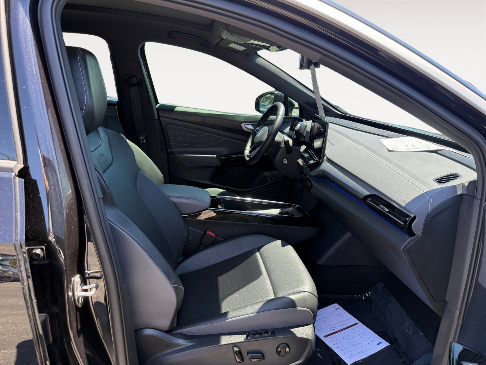 Certified 2023 Volkswagen ID.4 Pro S Plus AWD/4WD image 19