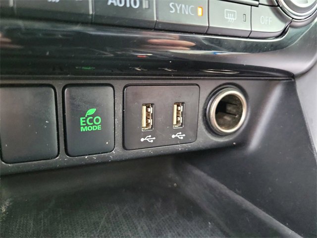 Used 2024 Mitsubishi Eclipse Cross SE image 24