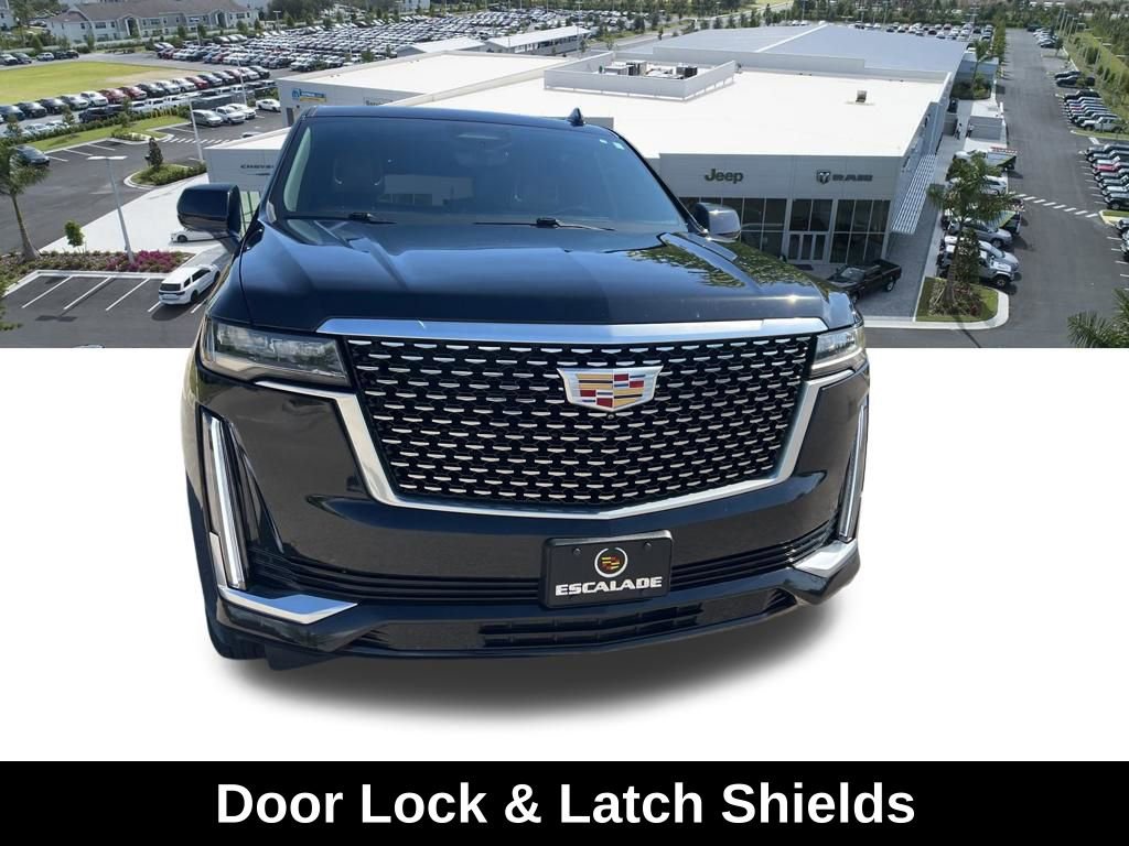 Used 2022 Cadillac Escalade Premium Luxury RWD image 6