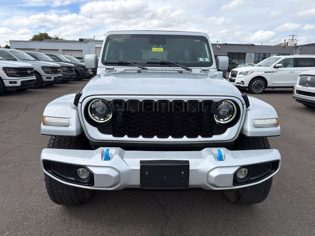 Used 2024 Jeep Wrangler High Altitude AWD/4WD image 11