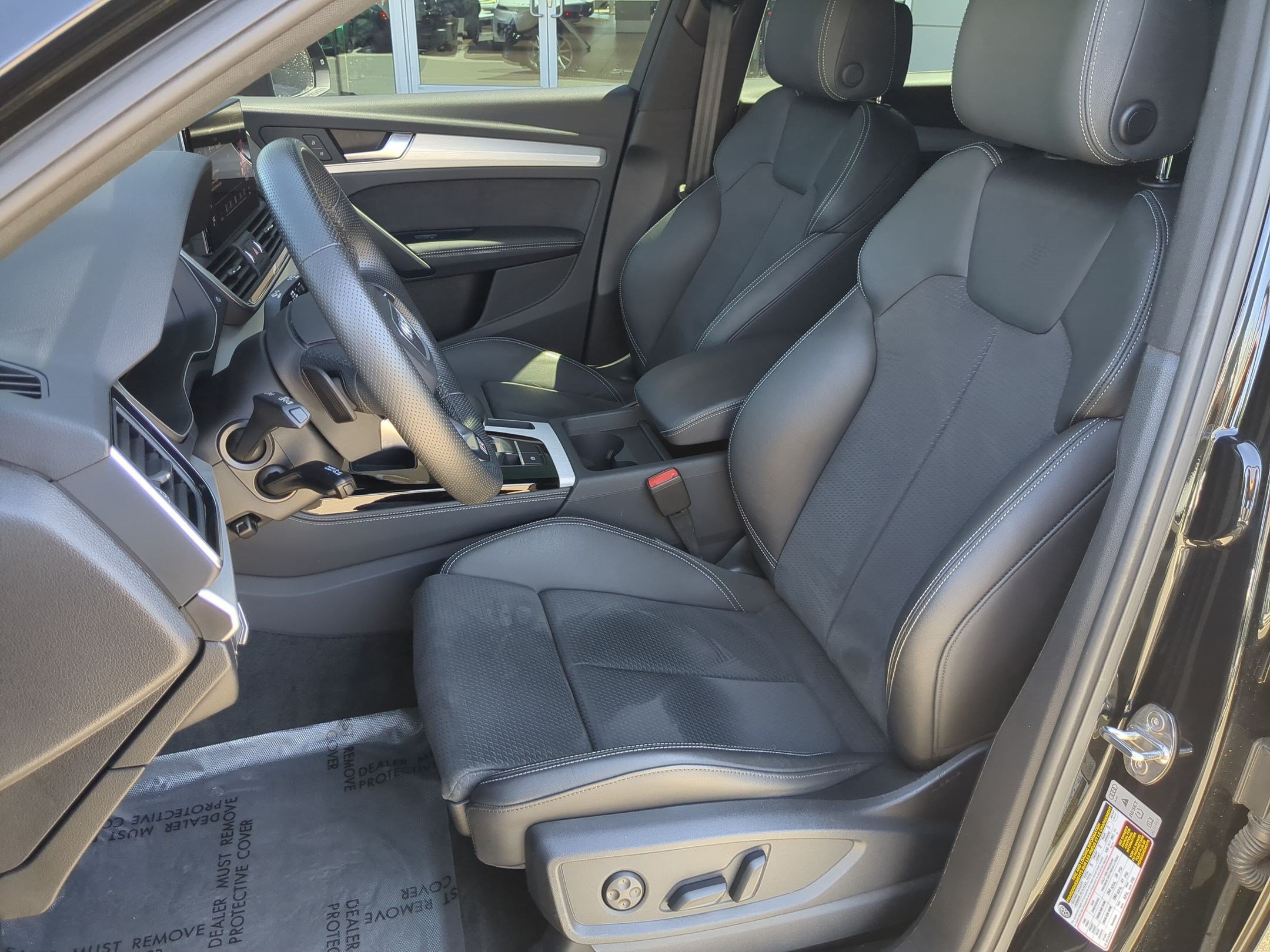 Used 2024 Audi Q5 e Premium Plus w/ Premium Plus Package AWD/4WD image 28