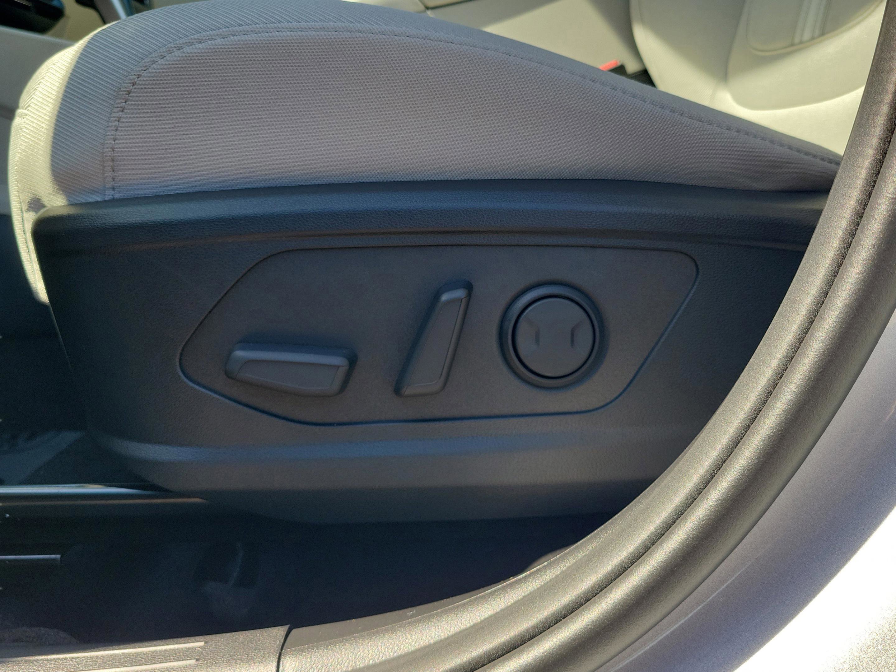 New 2026 Hyundai Tucson SEL image 21