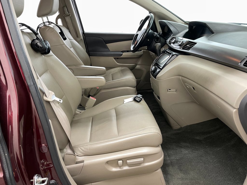 Used 2015 Honda Odyssey EX-L image 35