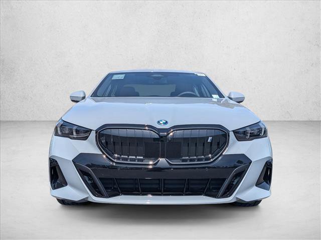 New 2026 BMW i5 eDrive40 w/ M Sport Package RWD image 5