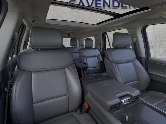 New 2025 Ford Expedition Active image 10