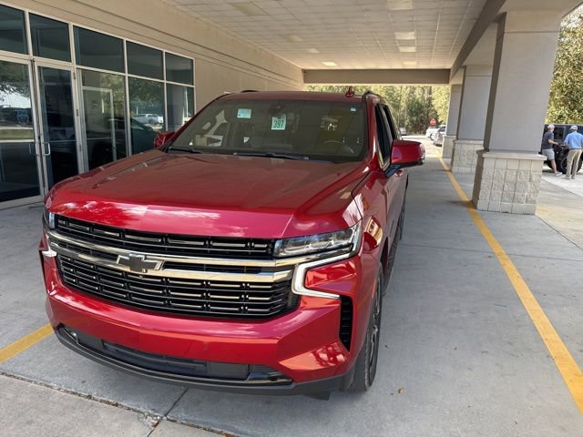 Used 2022 Chevrolet Suburban RST w/ Sport Performance Package