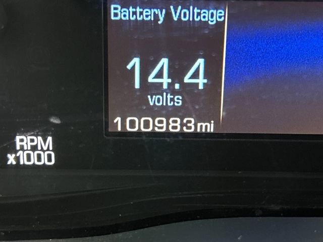 Used 2018 Cadillac XT5 FWD image 23