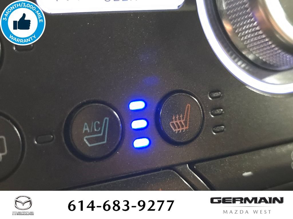Used 2017 Ford Fusion Titanium FWD image 34