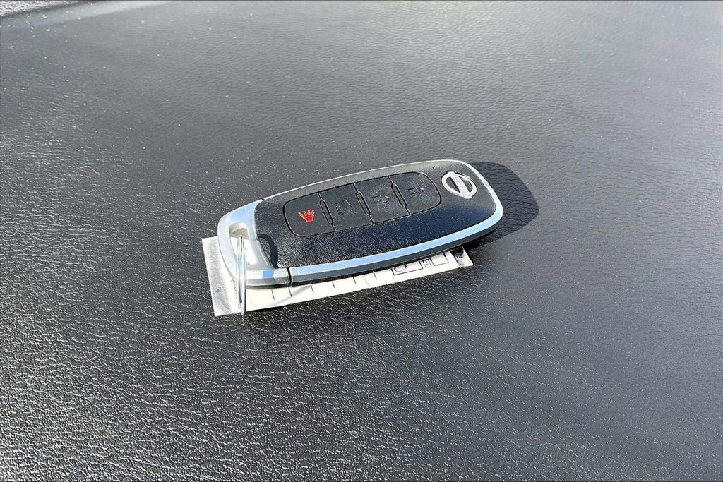 Certified 2025 Nissan Versa SV w/ Trunk Package image 11