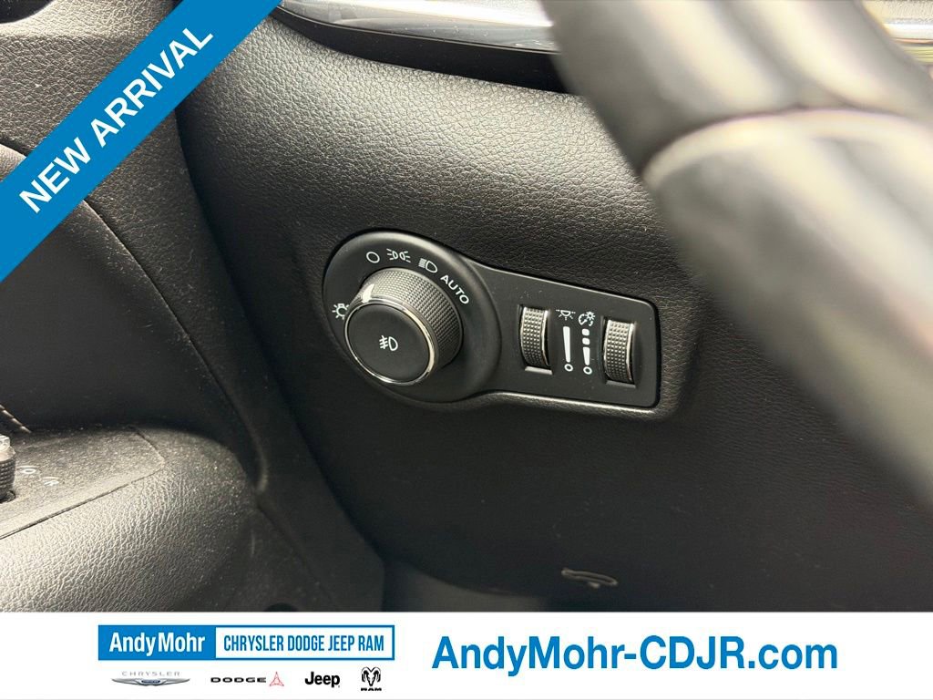 Used 2022 Jeep Compass High Altitude AWD/4WD image 19