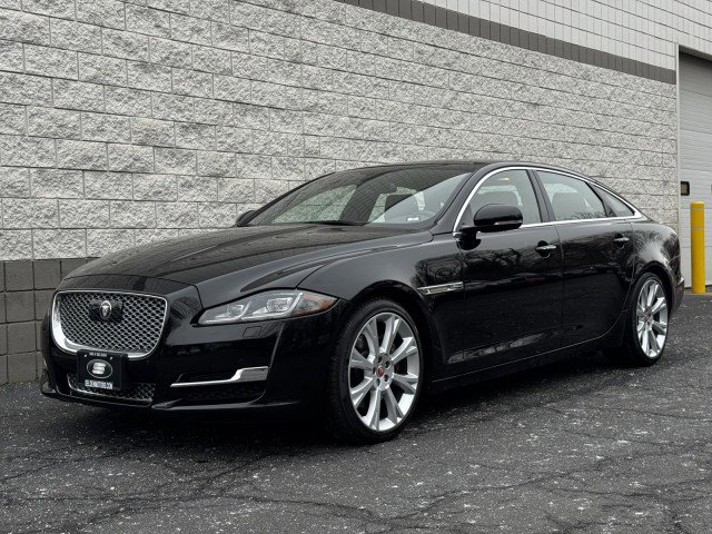 Used 2017 Jaguar XJ L Portfolio image 1