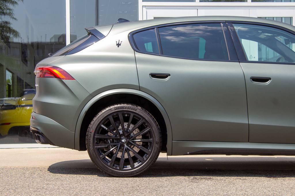 Used 2026 Maserati Grecale Modena AWD/4WD image 6