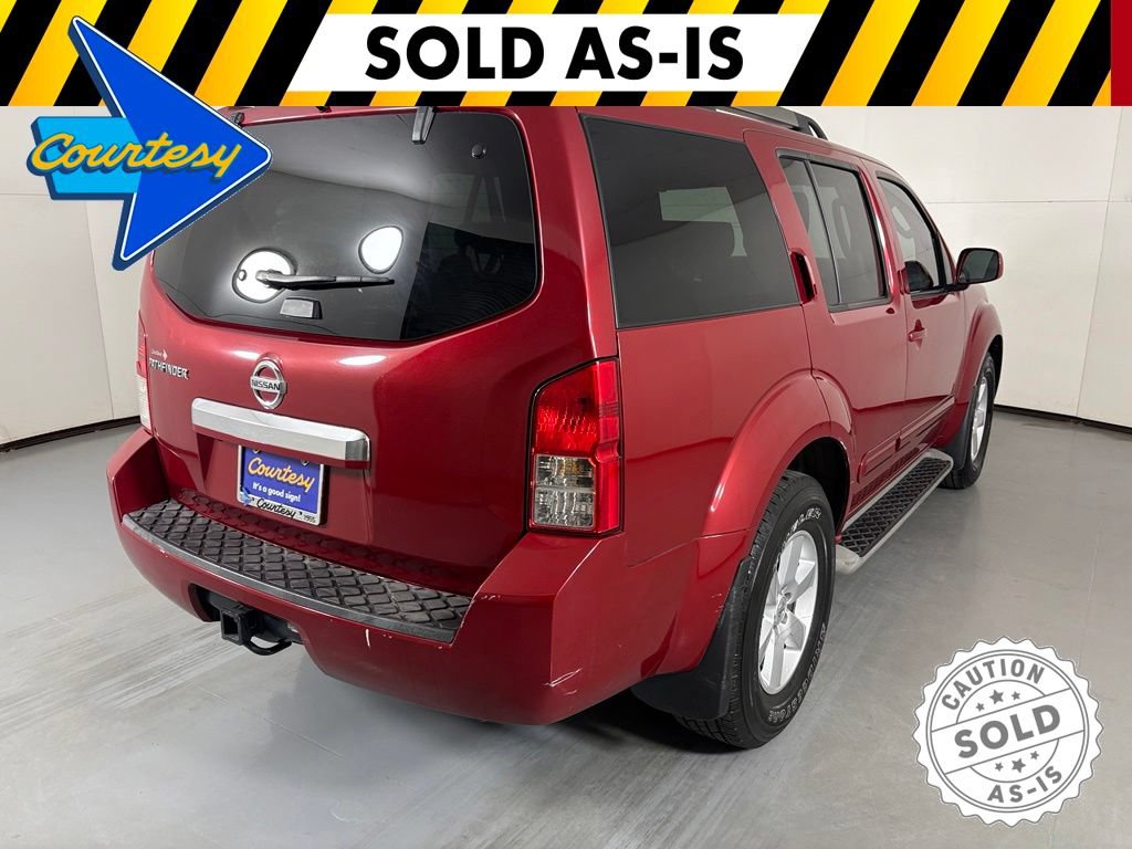 Used 2011 Nissan Pathfinder SV RWD image 8