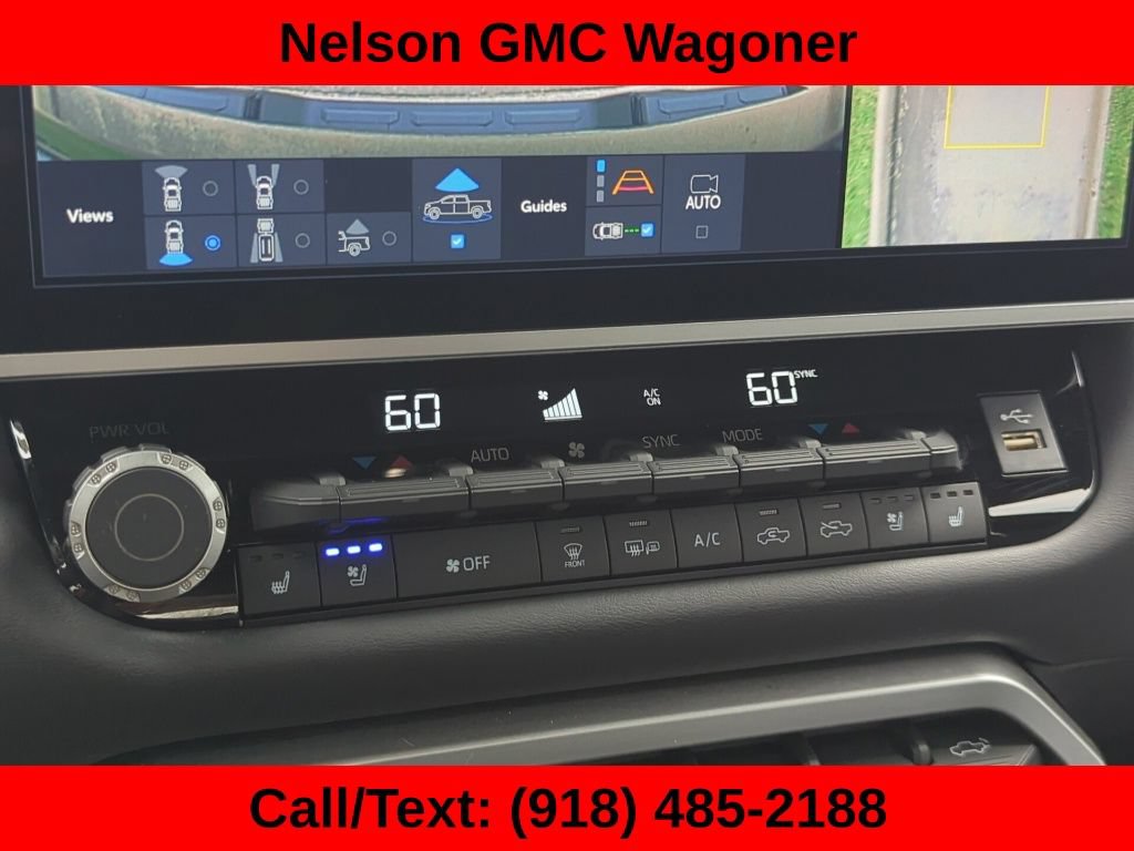 Used 2025 Toyota Tundra Platinum AWD/4WD image 31
