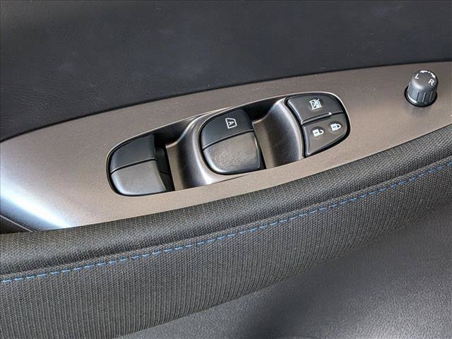 Used 2023 Nissan Leaf S FWD image 11