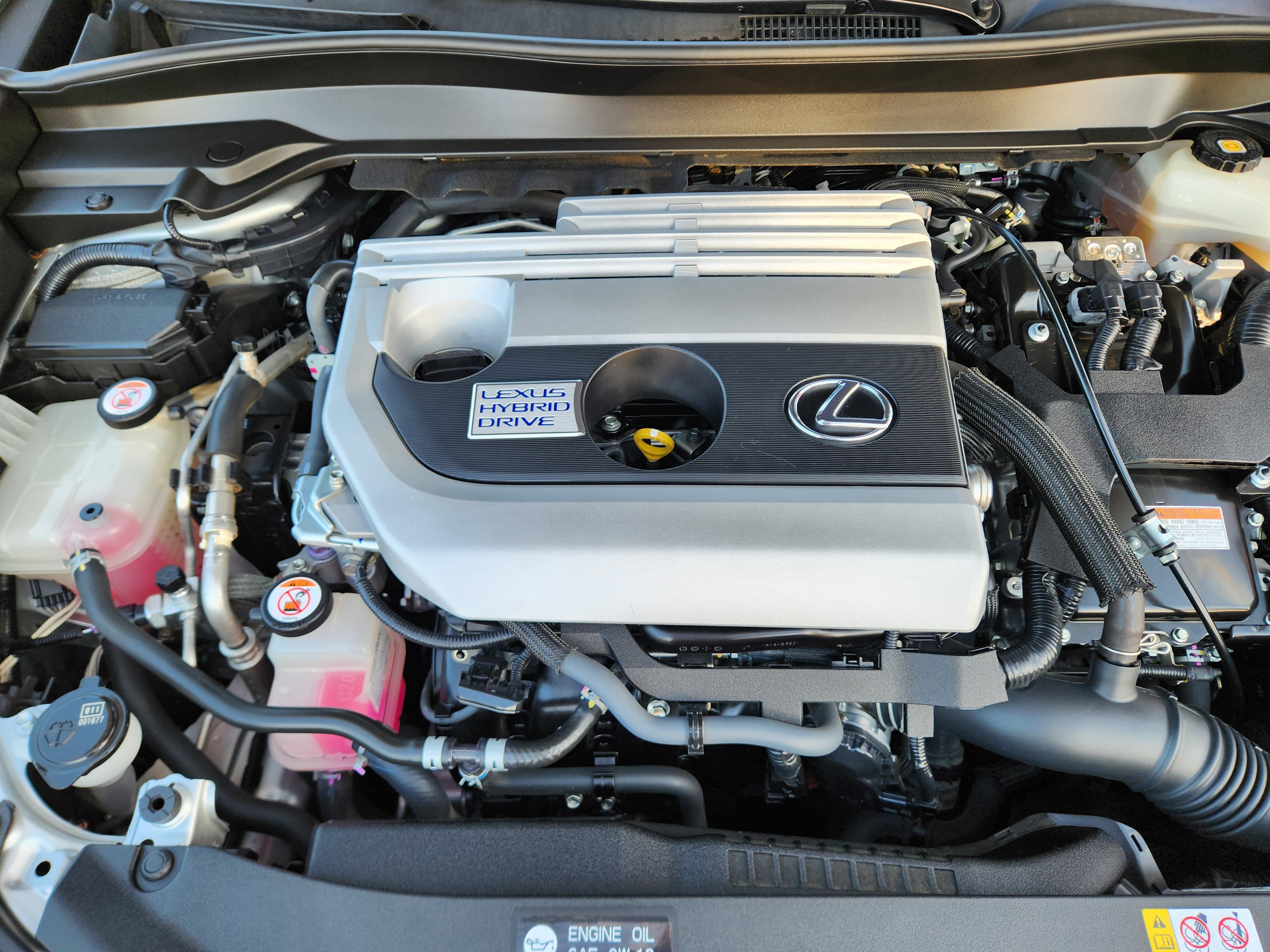 Used 2019 Lexus UX 250h image 45