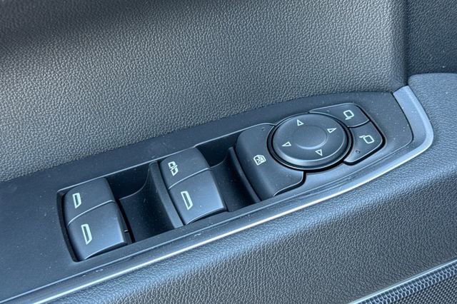 New 2026 GMC Sierra 1500 SLE w/ Preferred Package image 12