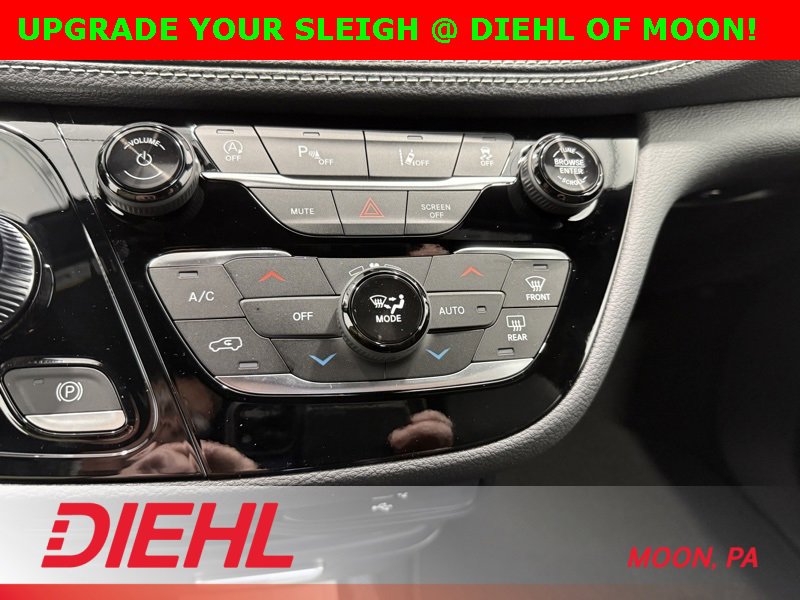 New 2026 Chrysler Pacifica Select image 35